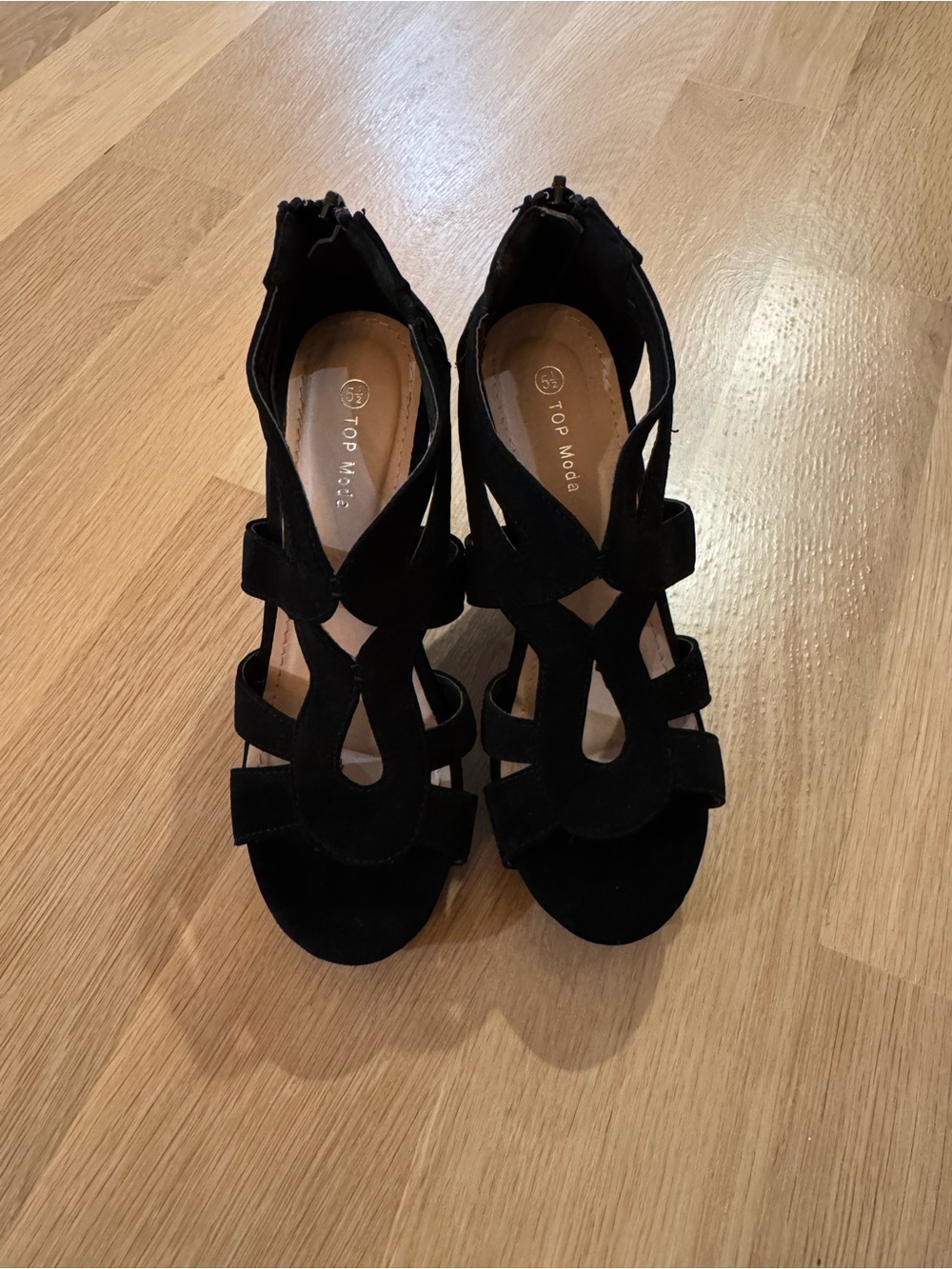 Top Moda Black Suede Wedges 5.5